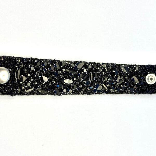 Bracelete pedraria preta – Forro Sued Preto – AE 3424